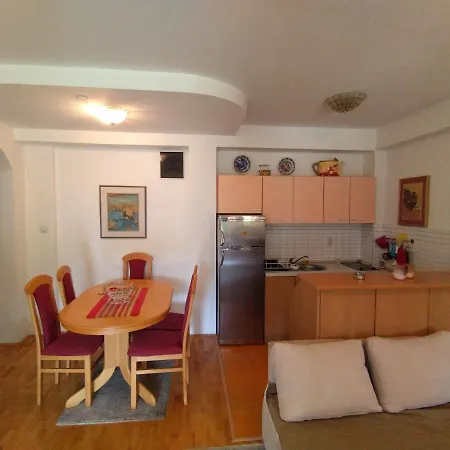 Apartman Sunrise *